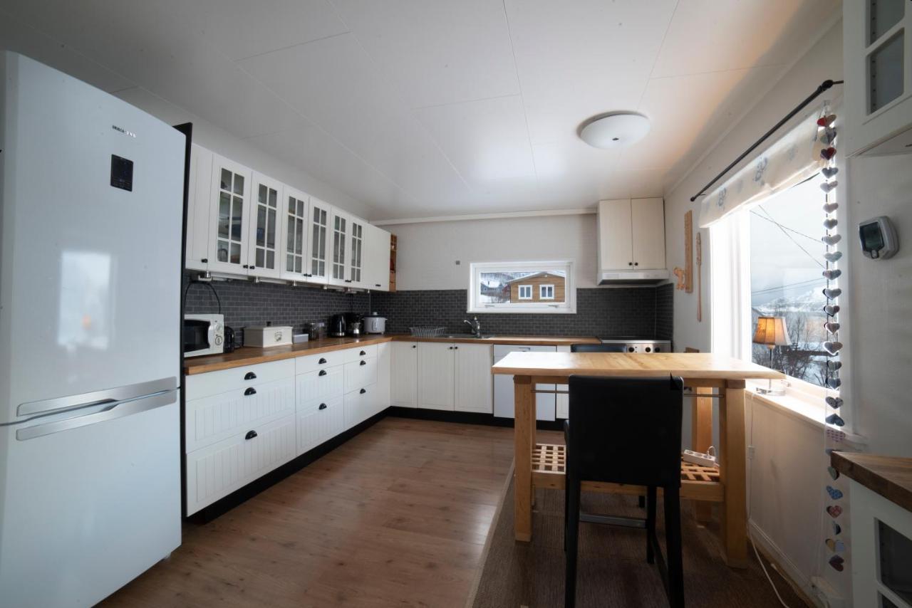Segla Guesthouse - With View Of Fjord Fjordgard Εξωτερικό φωτογραφία