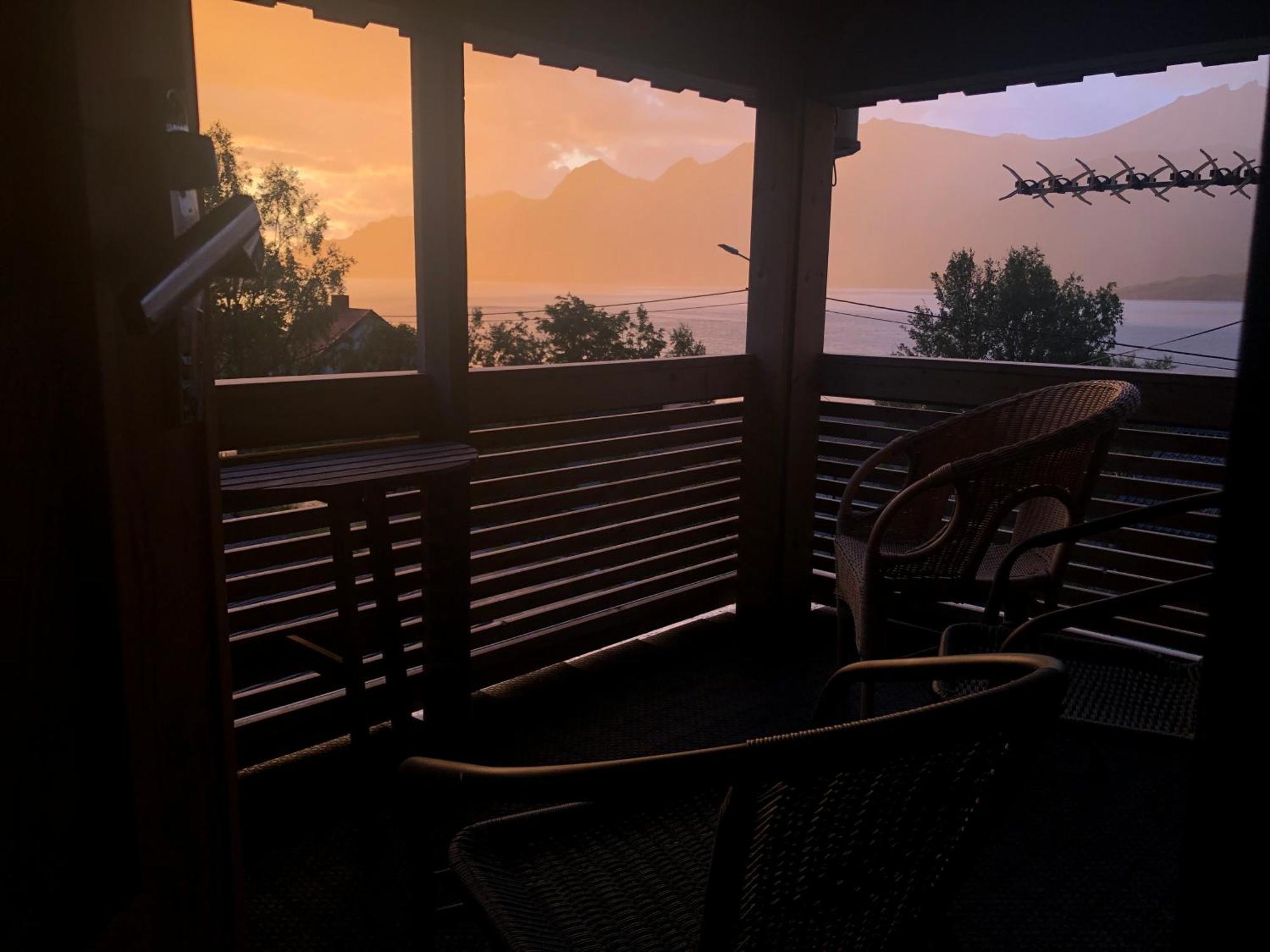 Segla Guesthouse - With View Of Fjord Fjordgard Εξωτερικό φωτογραφία
