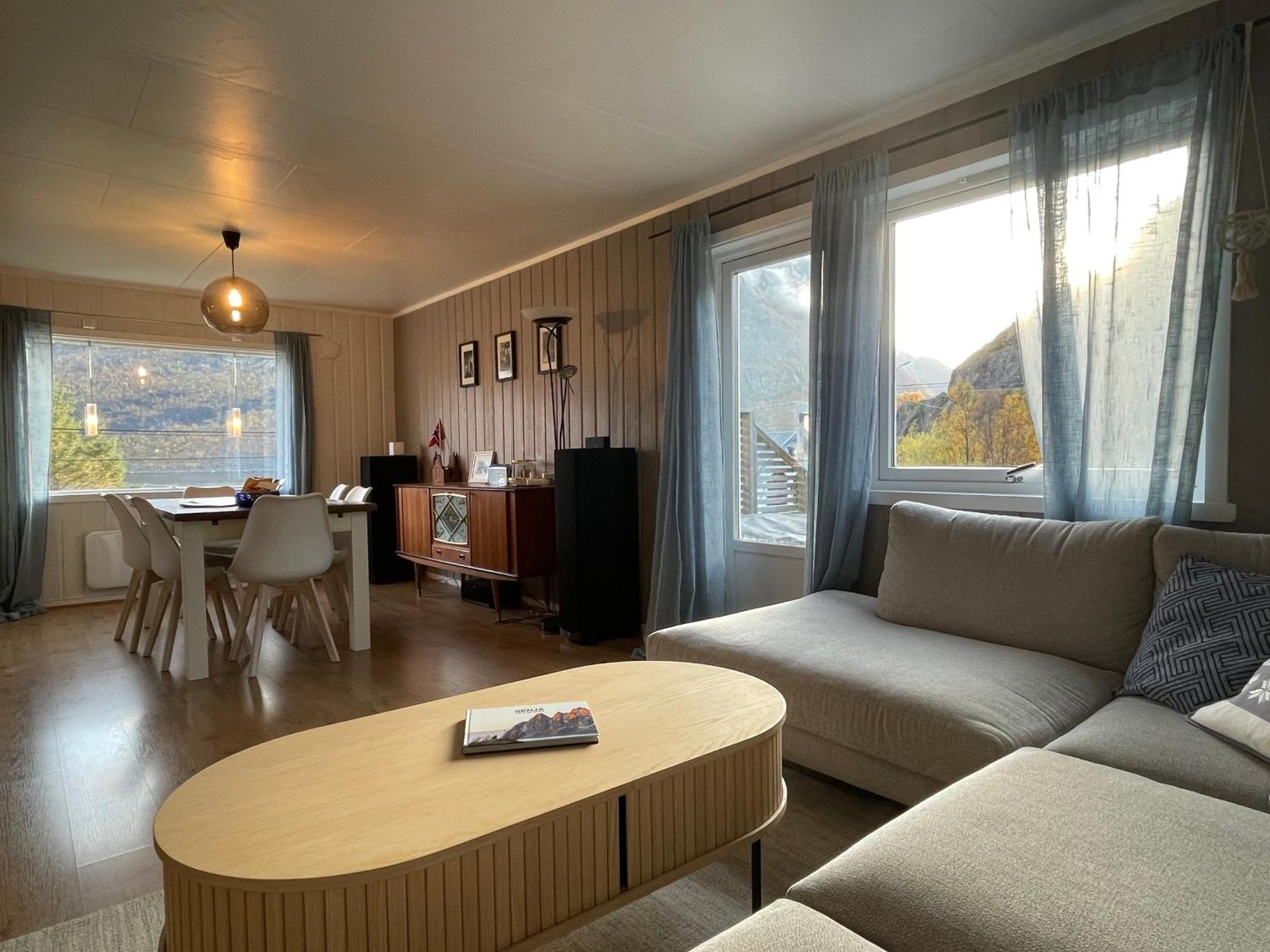 Segla Guesthouse - With View Of Fjord Fjordgard Εξωτερικό φωτογραφία